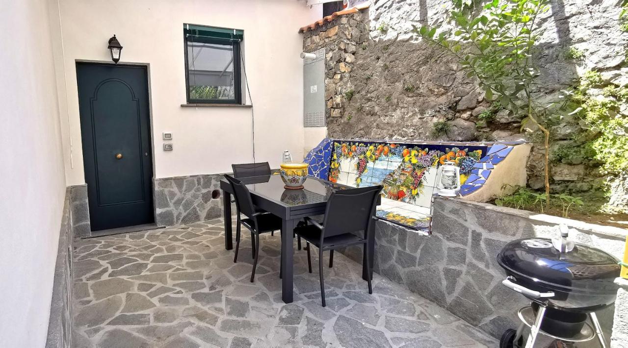 الشقق الفندقية كونكا دي مارينيفي  Relais Amalfi Coast المظهر الخارجي الصورة